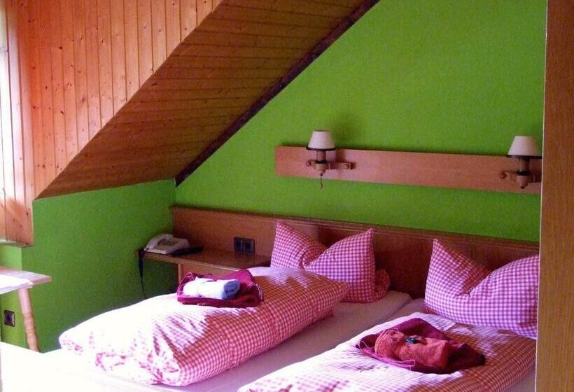 Номер Стандарт, Forsthaus