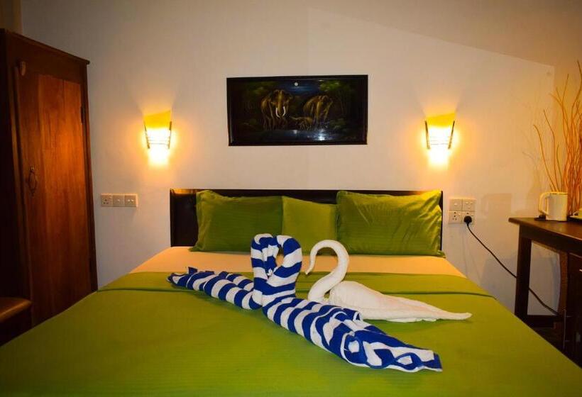 جناح إدارى, Green Garden