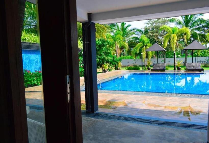 스탠다드 룸 풀장 전망, Green Garden