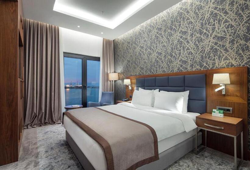 Номер Deluxe, Holiday Inn Istanbul Tuzla Bay, An Ihg