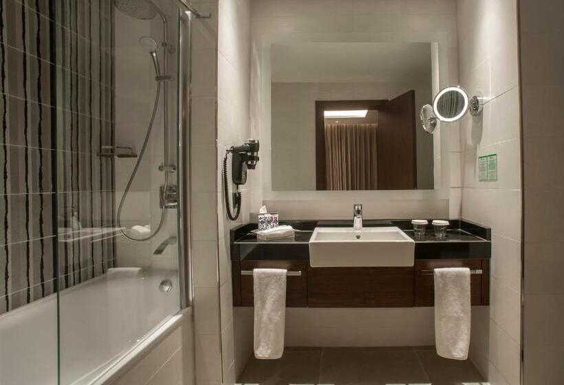 Люкс Кровать Кинг, Holiday Inn Istanbul Tuzla Bay, An Ihg