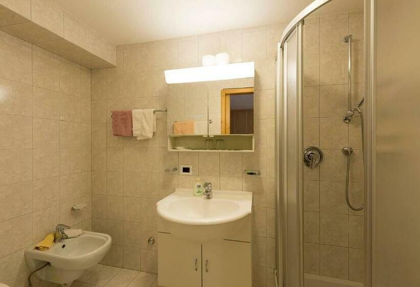 חדר סטנדרט עם מרפסת, La Stua