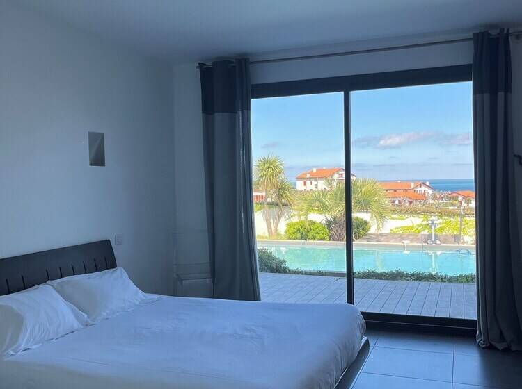 带海景的标准房, Villa Cenitz Lafitenia Resort