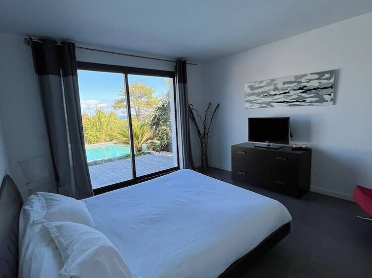 带海景的标准房, Villa Cenitz Lafitenia Resort