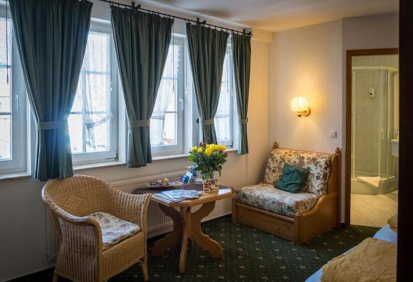 اتاق استاندارد, Landhotel & Restaurant Kains Hof