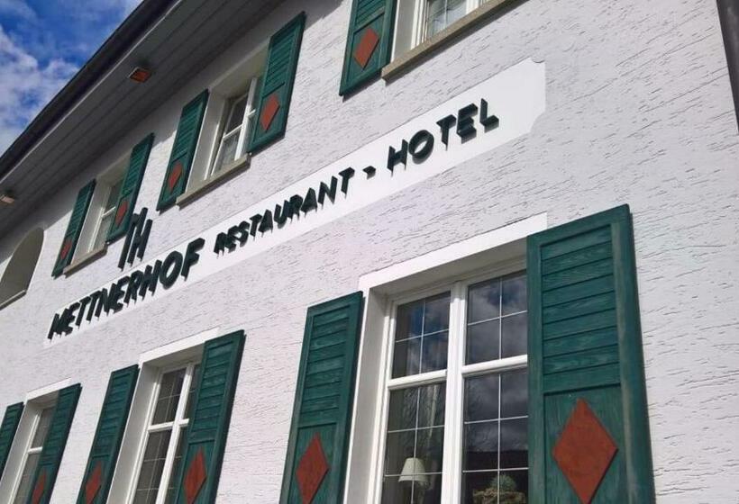 单人经济间, Mettner Hof