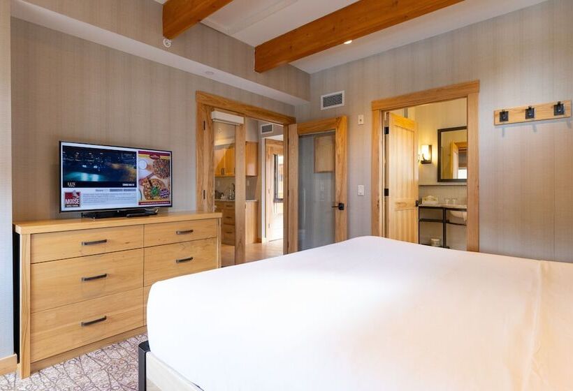 套房, Moose Hotel And Suites