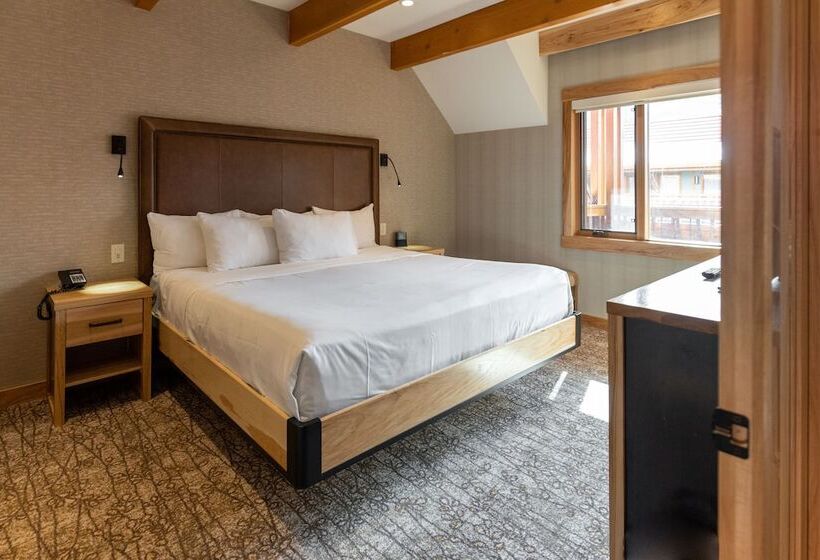 带2个卧室的套房, Moose Hotel And Suites