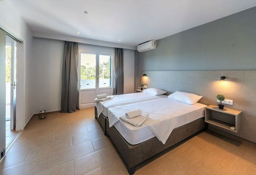 Студия Стандарт, Nikos Villas