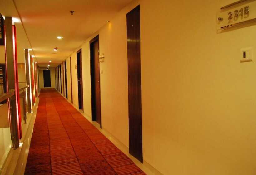 חדר ביזנס, Royal Park Kakinada