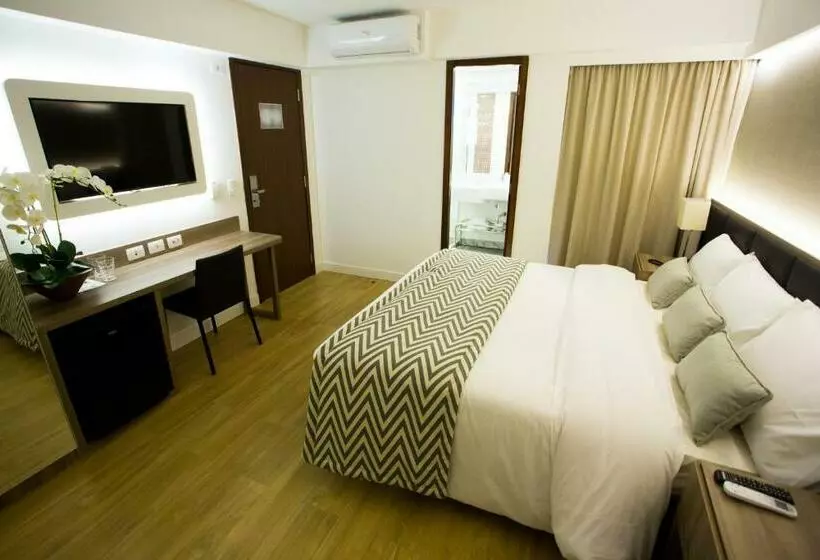 Standard-huone, Royal Regency Palace