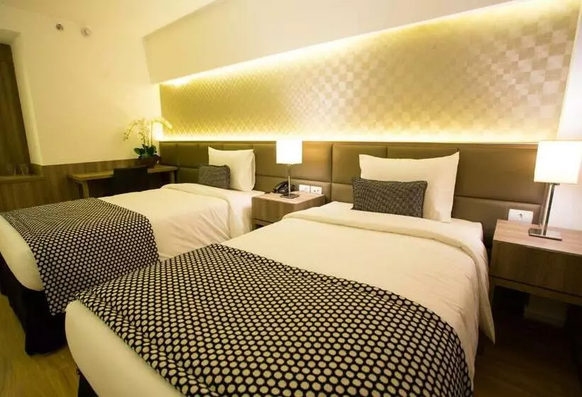 Standard-huone, Royal Regency Palace