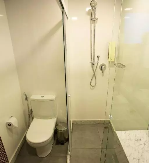Standard Kolmen Hengen Huone, Royal Regency Palace
