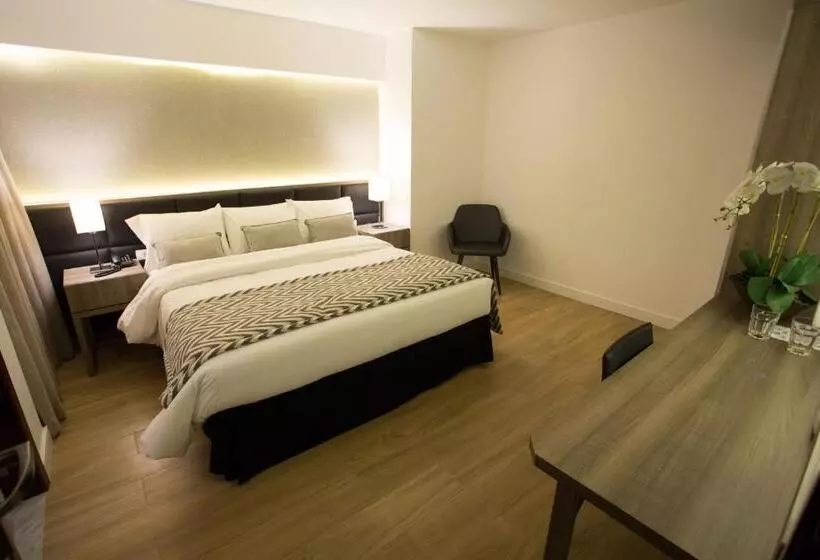 Deluxe-huone, Royal Regency Palace