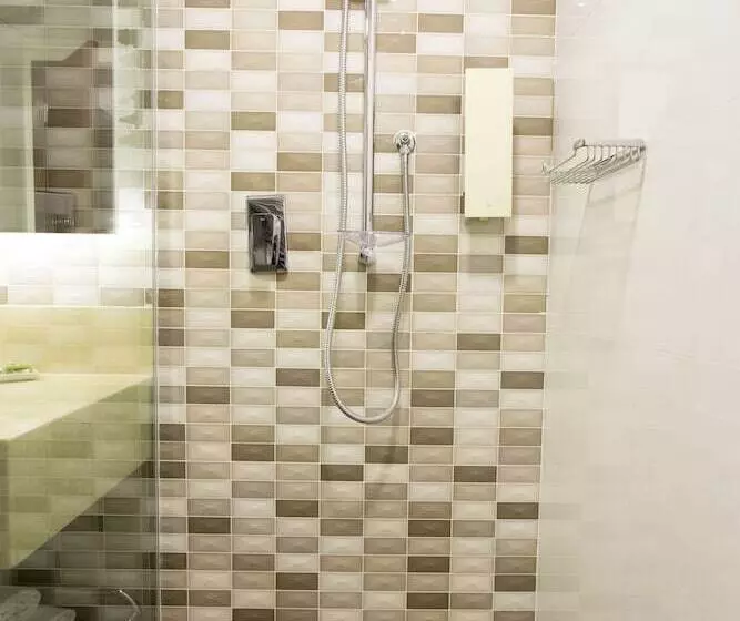 Deluxe-huone, Royal Regency Palace