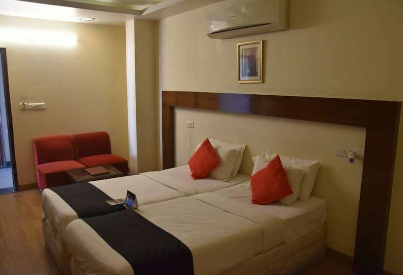 Номер Deluxe, Corporate Inn