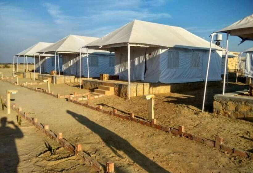 چادر با خدمات رفاهی ممتاز, Savi Camps