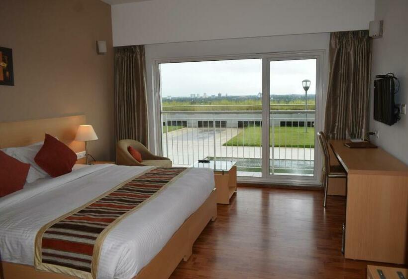 Quarto Premium com Varanda, Starlit Suites Kochi