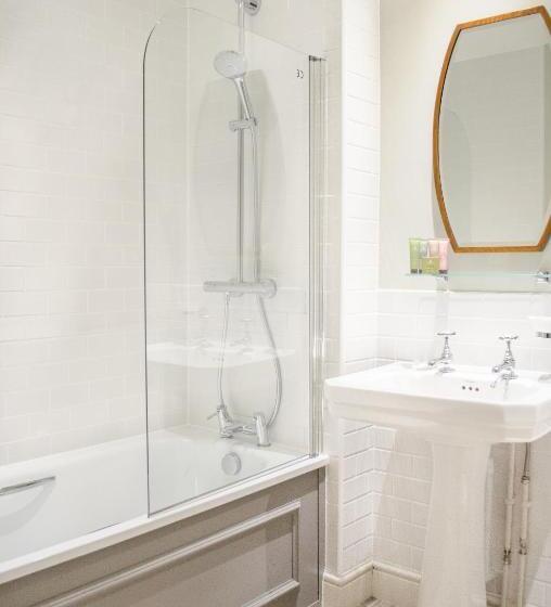 패밀리 룸, Tulse Hill