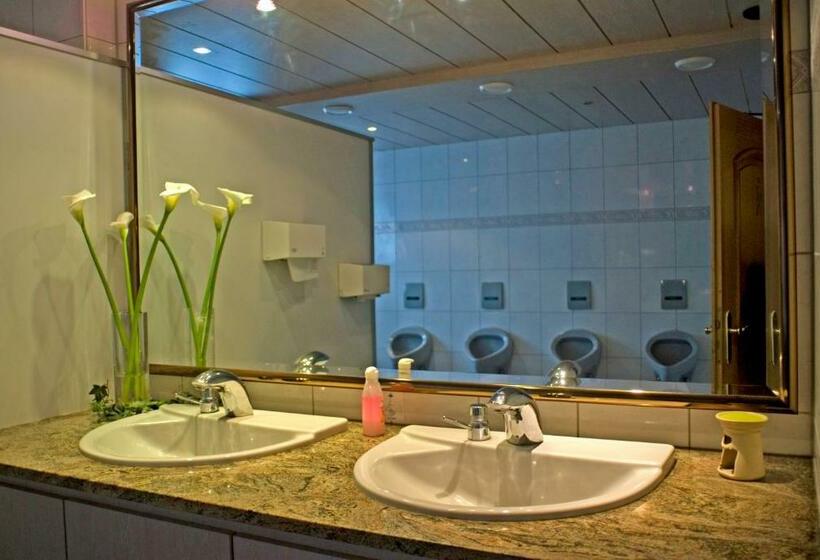 Номер Стандарт Индивидуальный, Zum Fischerwirt