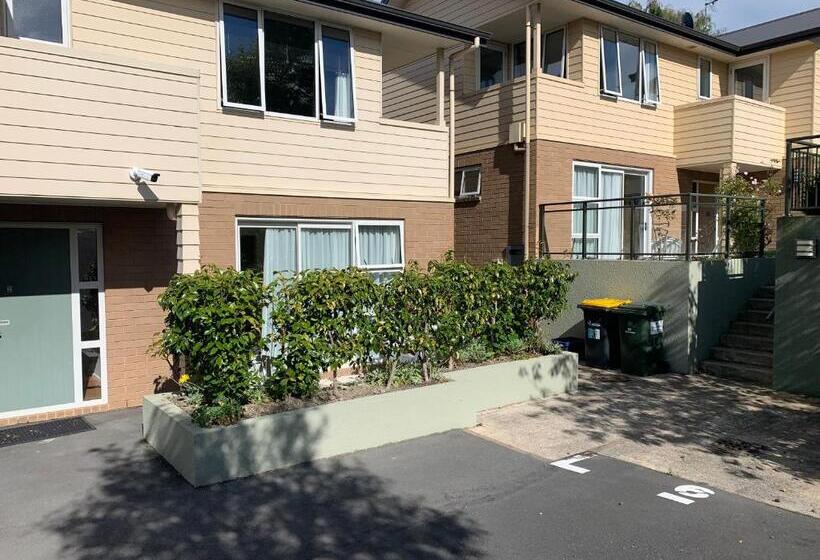 סטודיו דלוקס פנימי, March Apartments