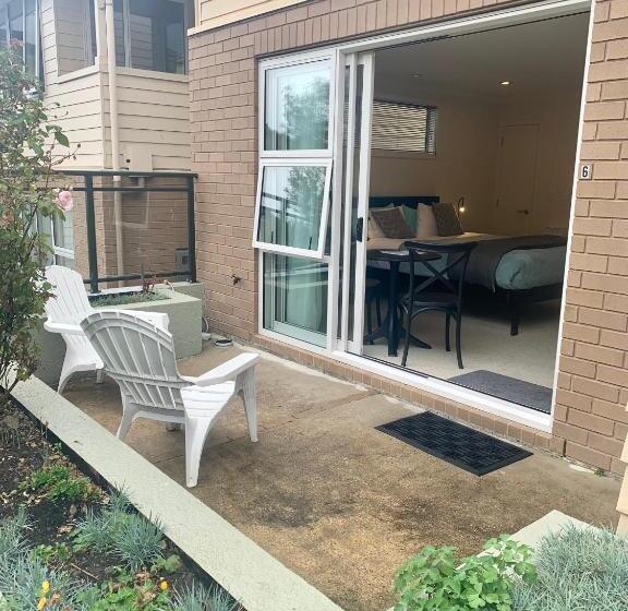 סטודיו דלוקס פנימי, March Apartments