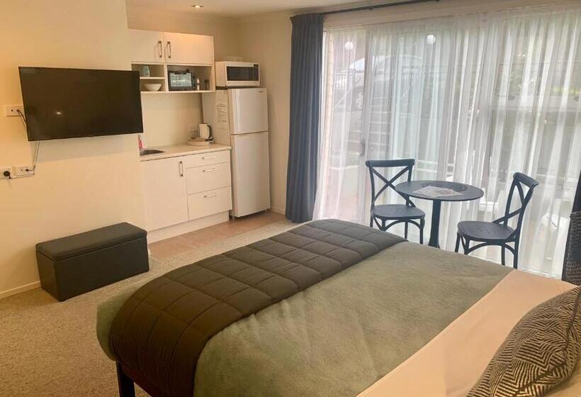 סטודיו דלוקס פנימי, March Apartments