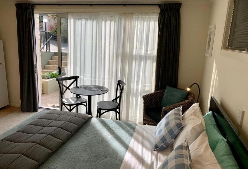 סטודיו דלוקס פנימי, March Apartments