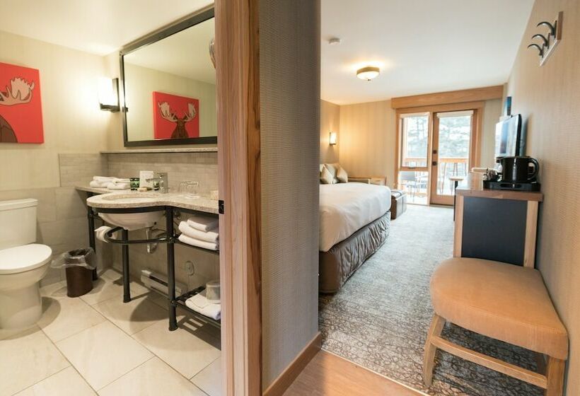 디럭스 룸 킹사이즈 침대, Moose Hotel And Suites