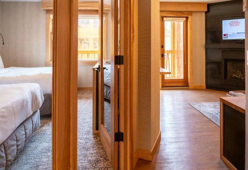 סוויטה, Moose Hotel And Suites