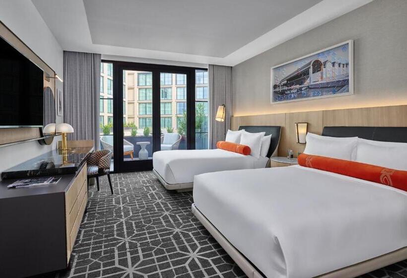 クイーンベッドのデラックスルーム, The Crescent Hotel, Fort Worth