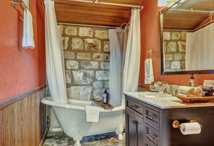 豪华套房, A Barn At The Quarry