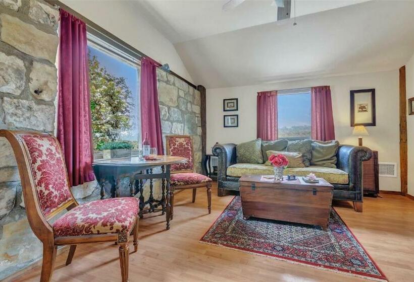 豪华套房, A Barn At The Quarry