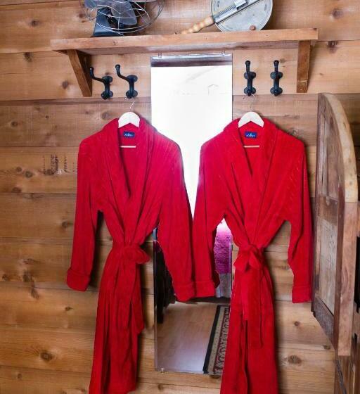 豪华套房, A Barn At The Quarry