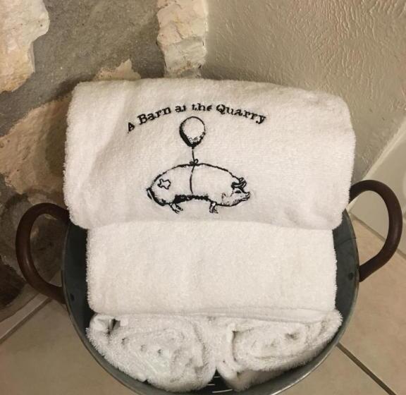 豪华工作室, A Barn At The Quarry