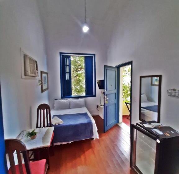 스위트, Brasileranza Hostel