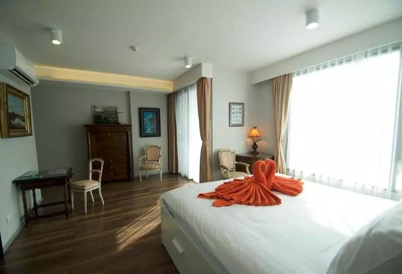 １ベッドルームペントハウスアパート, 6th Avenue Surin Beach