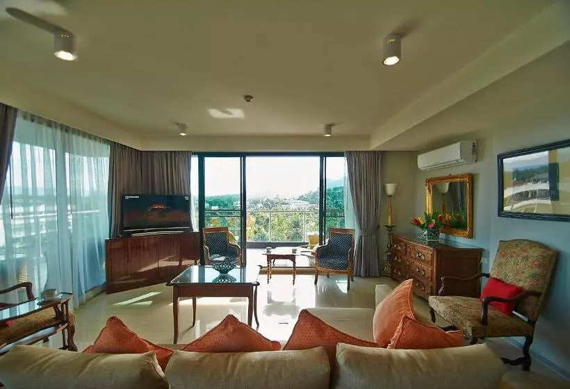 １ベッドルームペントハウスアパート, 6th Avenue Surin Beach