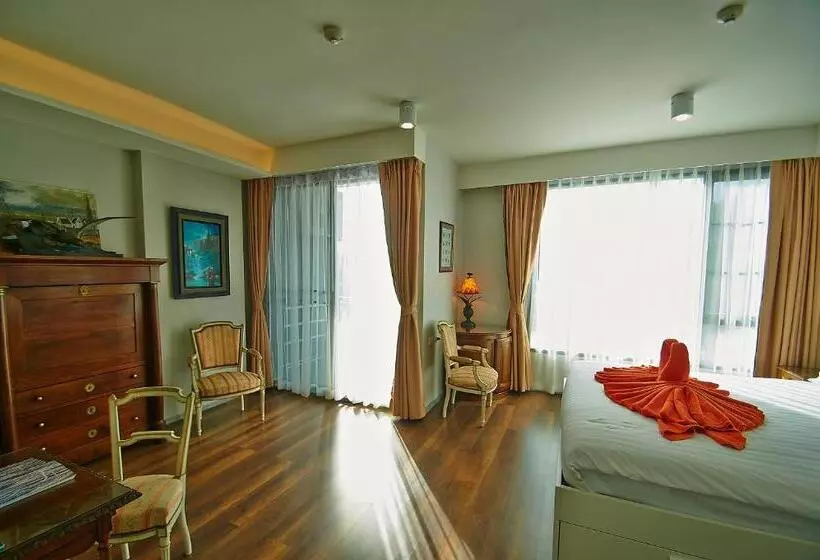 １ベッドルームペントハウスアパート, 6th Avenue Surin Beach