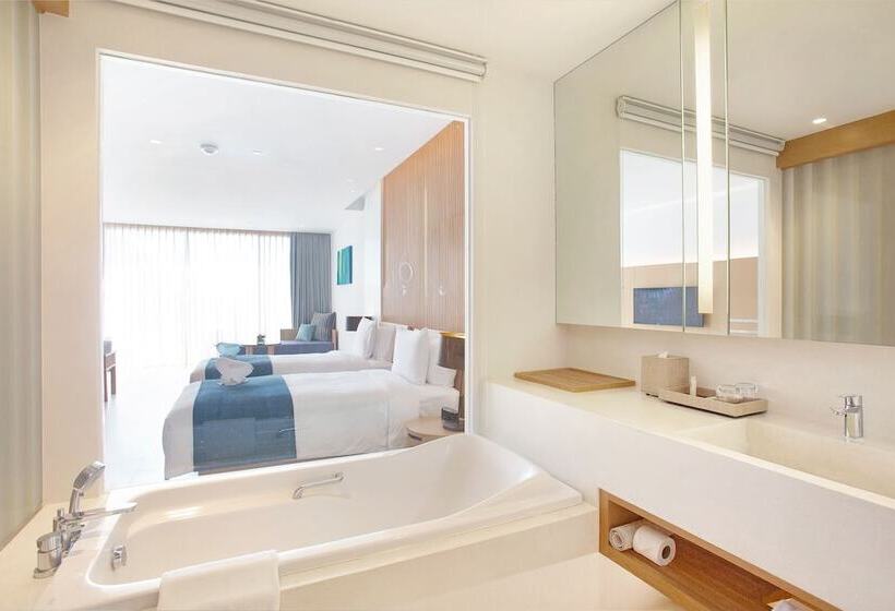 Superior Szoba, Ace Of Hua Hin Resort   Sha Plus