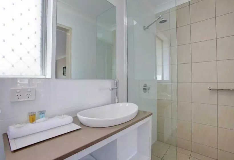Standard-huone Allasnäkymä, Beachpark Apartments Coffs Harbour