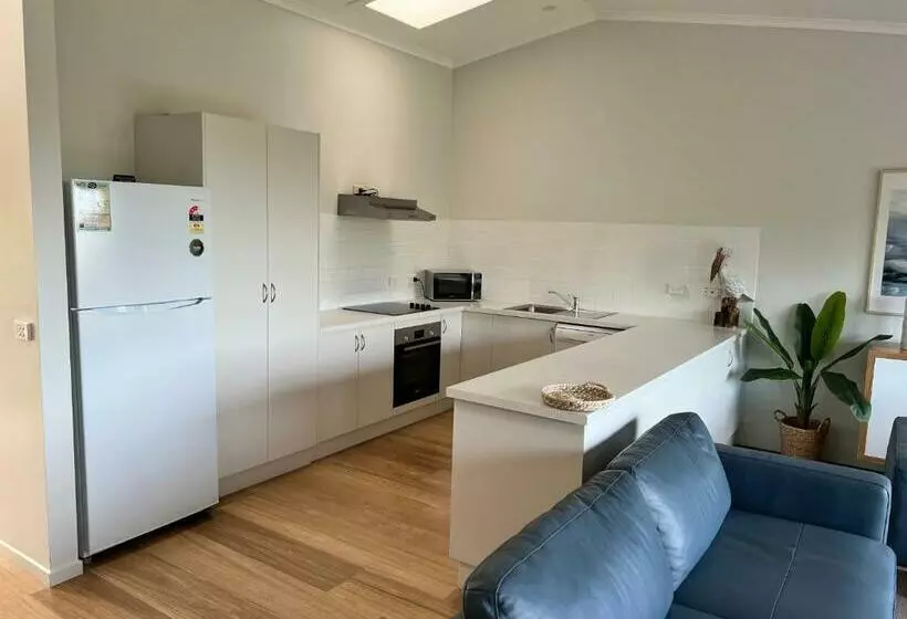 ３ベッドルームアパートメント, Bluewater Apartments