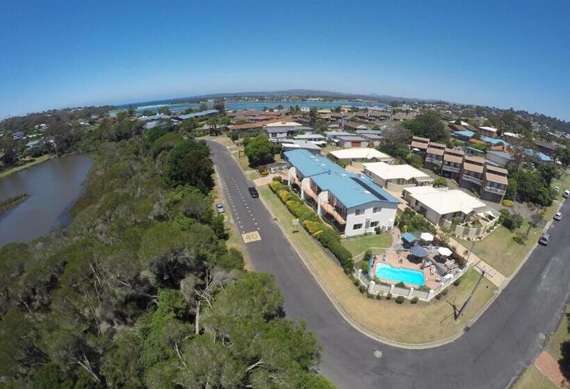 דירת שני חדרים, Bluewater Apartments