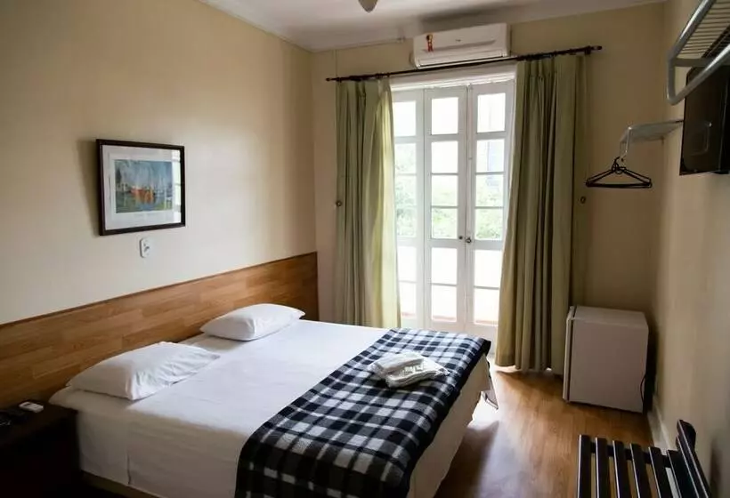 Standard-huone, Carioca