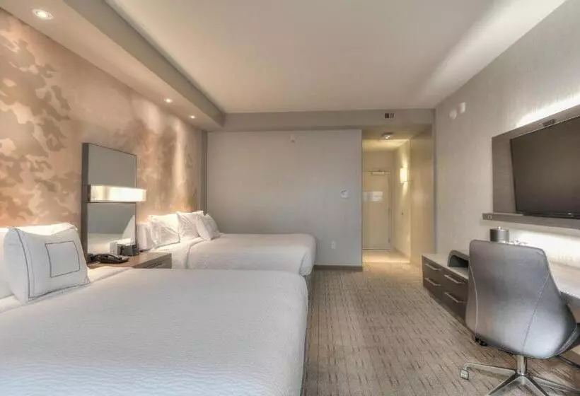 マウンテンビュースタンダードルーム, Courtyard By Marriott Pigeon Forge
