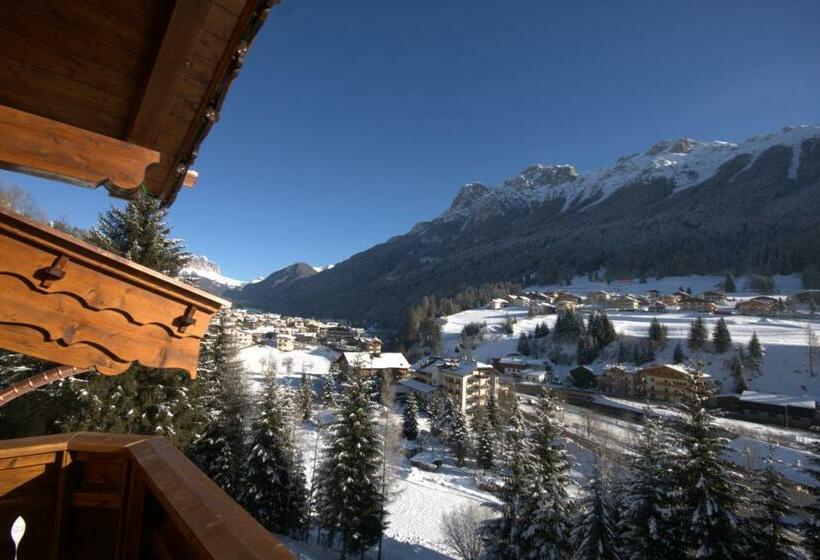 エコノミールーム, Des Alpes