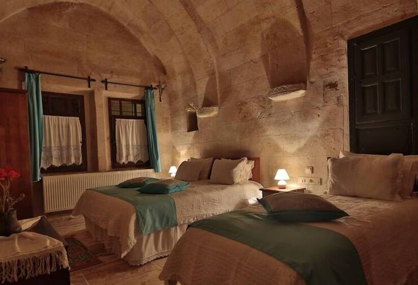 חדר סטנדרט לשלושה, Heaven Cave House   Razziya Evi