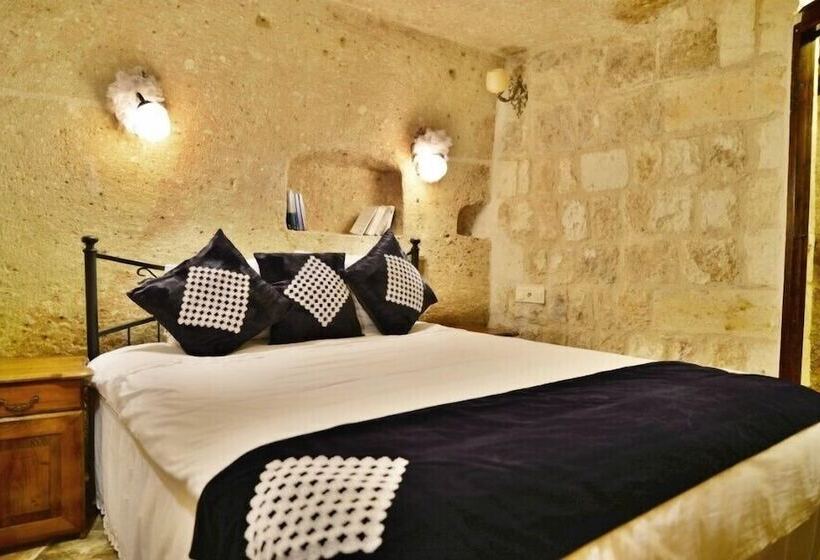 חדר משפחתי, Heaven Cave House   Razziya Evi