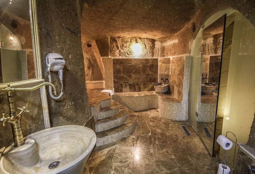 חדר משפחתי, Heaven Cave House   Razziya Evi