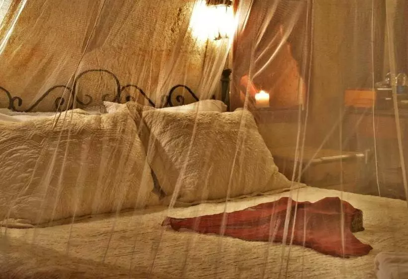 اتاق لوکس, Heaven Cave House   Razziya Evi
